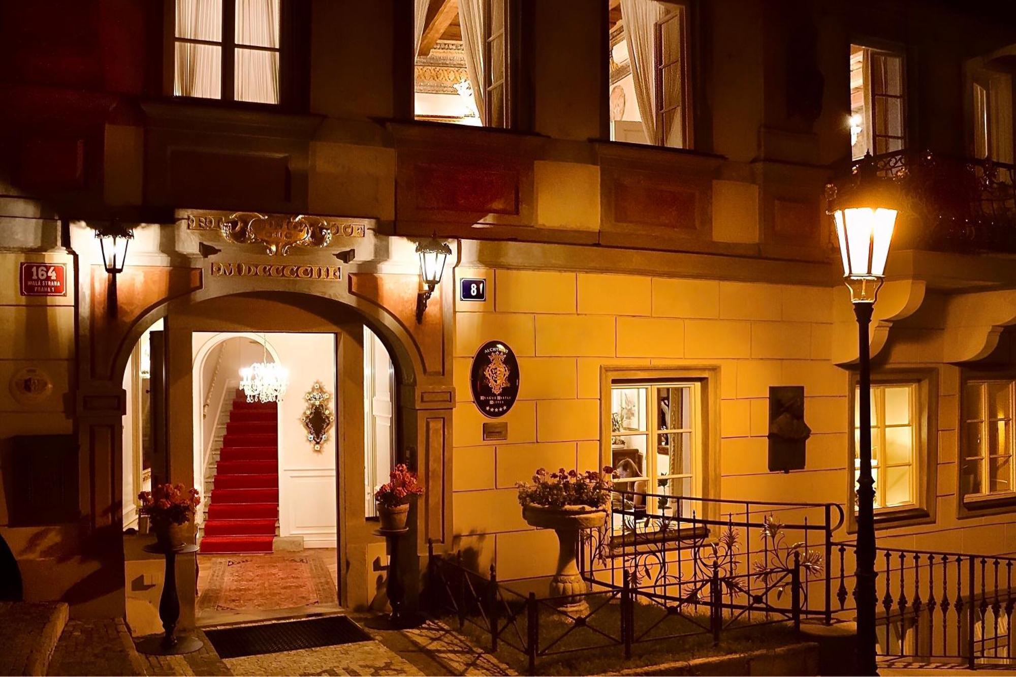 Alchymist Prague Castle Suites Εξωτερικό φωτογραφία