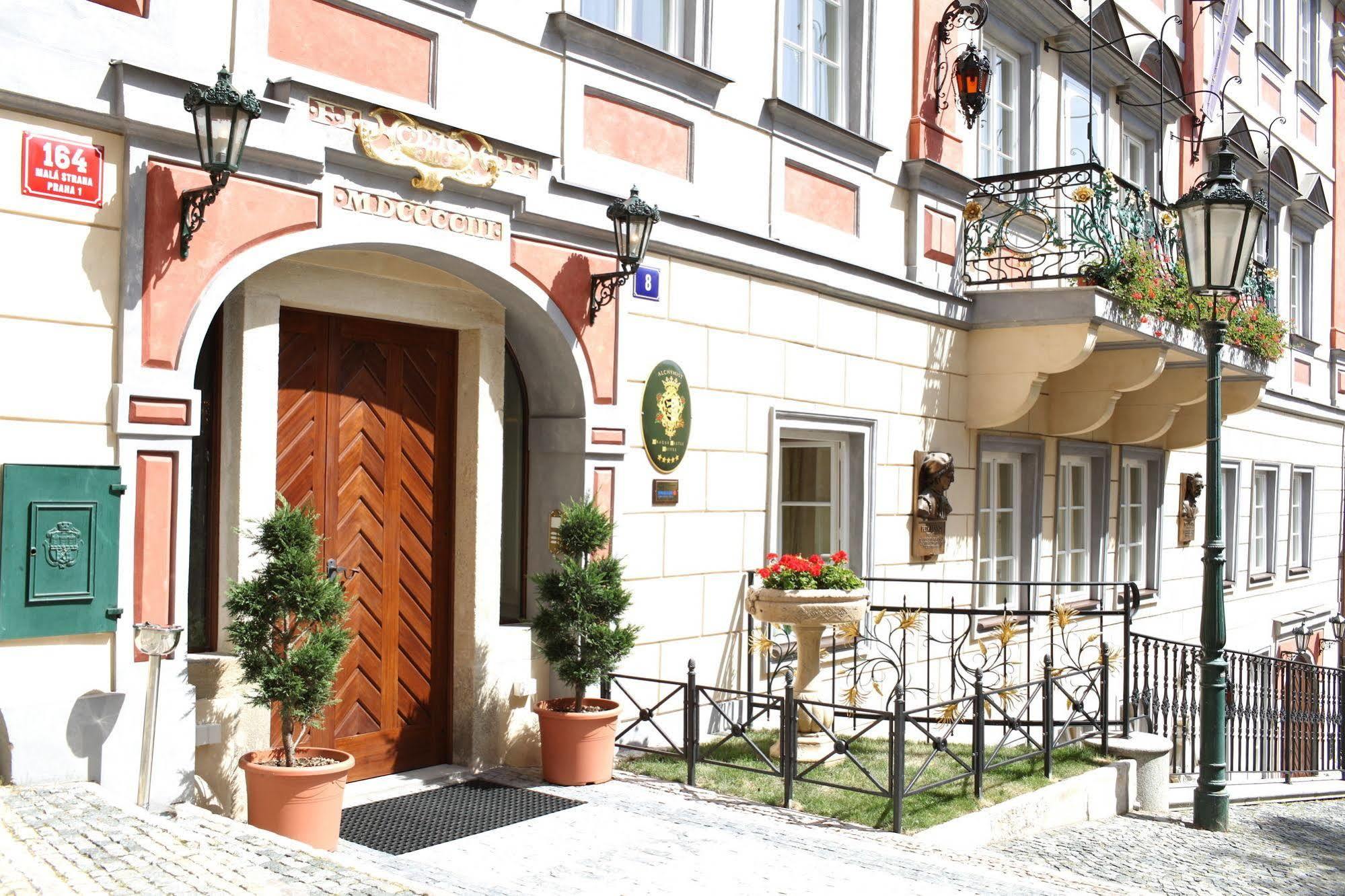 Alchymist Prague Castle Suites Εξωτερικό φωτογραφία